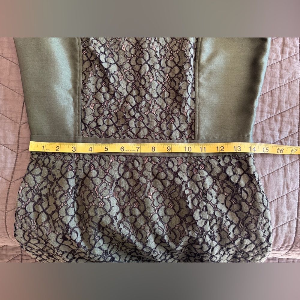 Tory Burch Elegant Olive Green Lace Sheath Dress Size 8 - Picture 7 of 9